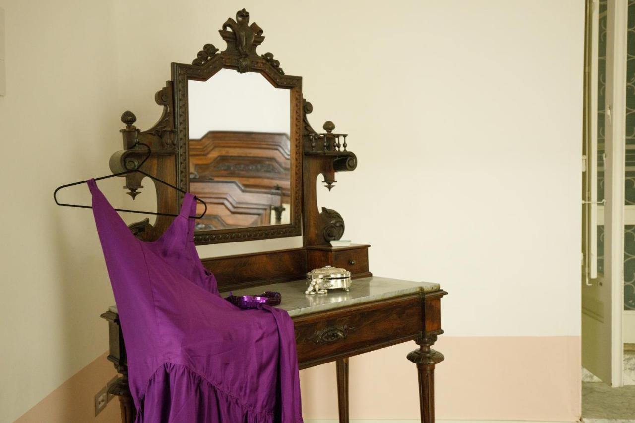 Bed and Breakfast Palazzo Introna Мола-ди-Бари Экстерьер фото